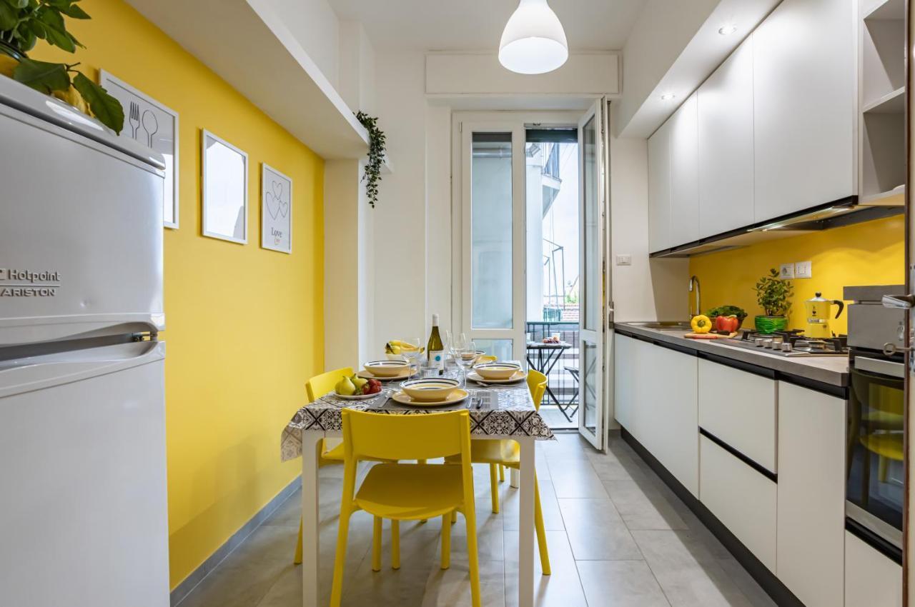 Yellowsunny Apartment With Two Balconies 比萨 外观 照片